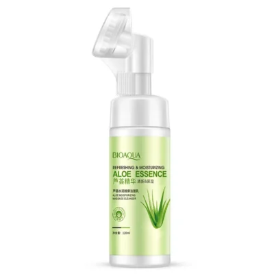 رغوة تنظيف وترطيب من Bioaqua Aloe Vera للتدليك ، عناية لطيفة ، منظف وجه نظيف للغاية